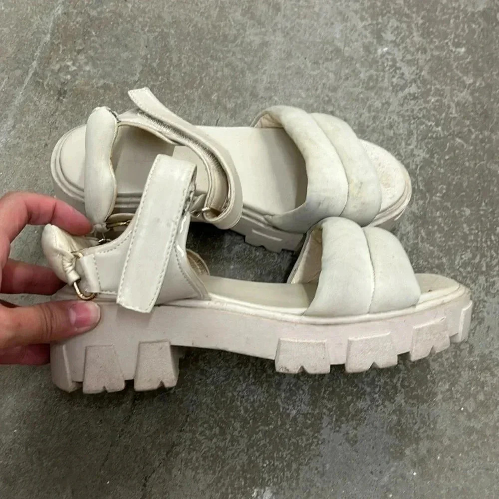 Raid lug  sole sandals‎